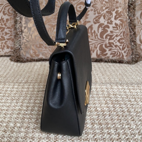 Michael Kors Bridgette MD TH Messenger Black - Picture 4 of 16